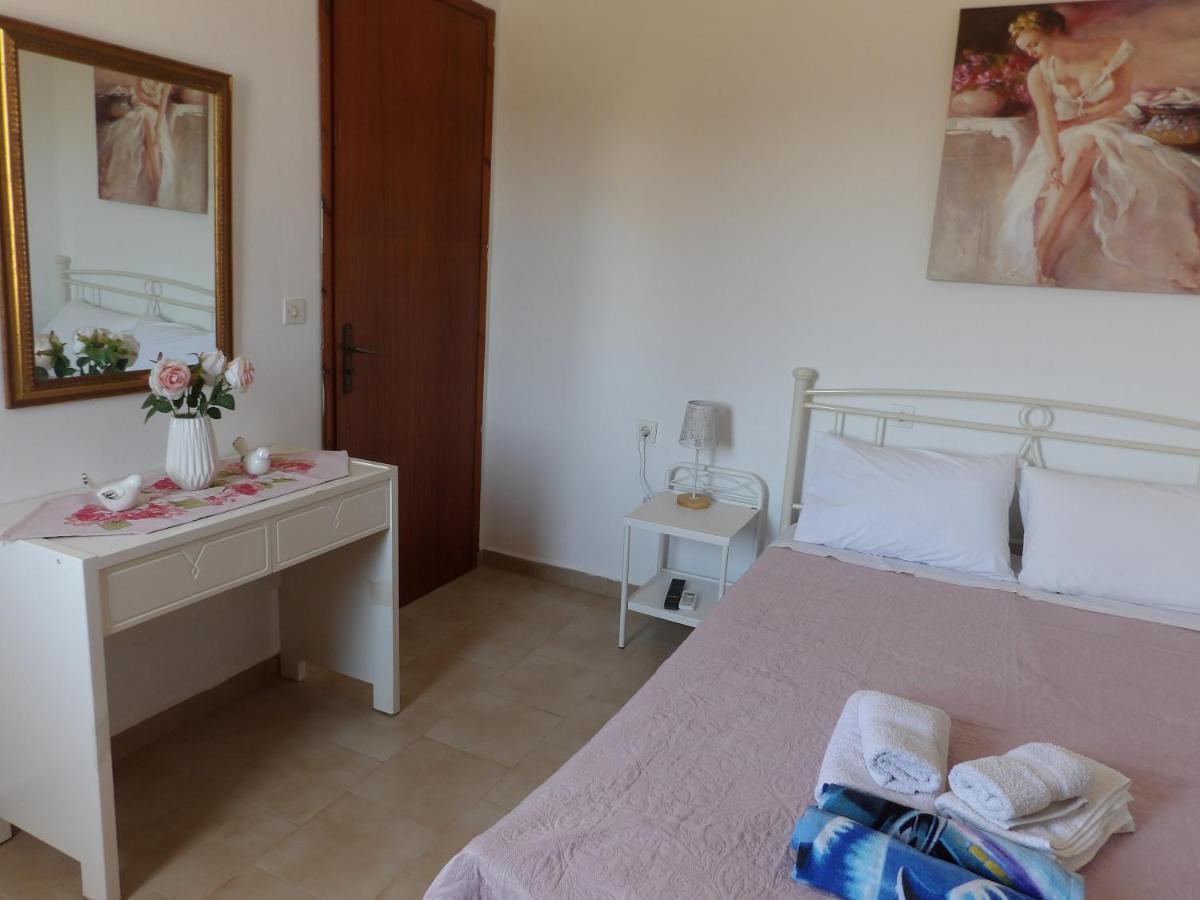 Teo 1 Apartment Goúvai Luaran gambar