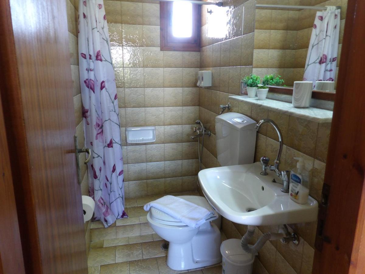 Teo 1 Apartment Goúvai Luaran gambar