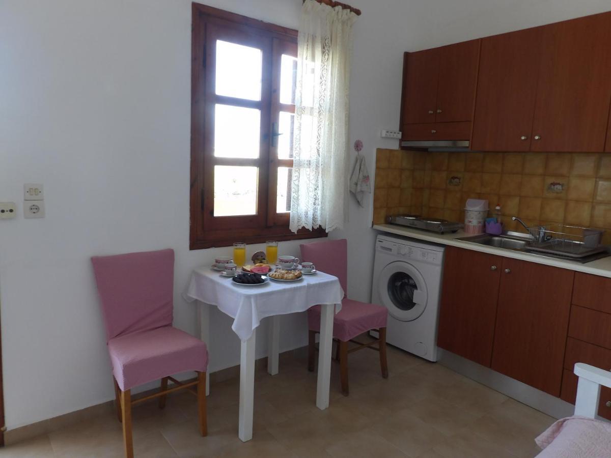 Teo 1 Apartment Goúvai Luaran gambar